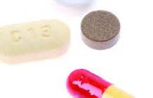 8月11号，公司员工积极参加2011年度献血